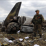 Tеррористы подбили cамолет Ил-76 в Луганске двумя ракетами с ПЗРК на высоте около 700 метров. 