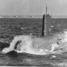 Pirmā ASV atomzemūdene SSN-571 Nautilus tiek nolaista ūdenī