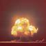 Projekt Manhattan: na poligonie w Alamogordo w Nowym Meksyku przeprowadzono pierwszy próbny wybuch bomby atomowej
