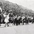 W Atenach rozpoczęły się pierwsze nowożytne Igrzyska Olimpijskie. Pierwszym mistrzem olimpijskim został amerykański trójskoczek James Connolly