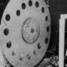 Skotu izgudrotājs Bērds demonstrē "attēlu pārraidīšanas mašīnu" - televīziju