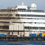 Tirēnu jūrā uz sēkļa uzskrien Costa Concordia kruīza kuģis
