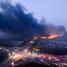 Ķīnas pilsētas Tjaņdzjiņas ostā eksplodējusi sprāgstvielu noliktava. Tiek ziņots par simtiem ievainoto