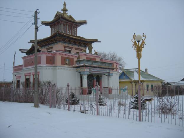 Цаган аман. Поселок Цаган Аман. Республика Калмыкия, п. Цаган Аман. Настоятель Цаган Аманского хурула. Цаган Аман ул Гумбольдта 2008.