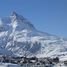 Sniega lavīna Austrijas kalnu kūrortā Galtīrē