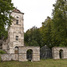 Sakas pagasts, Saļienas baznīca un kapi