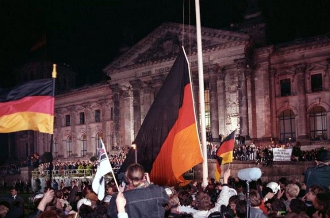 Состоялось объединение Германии