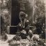Rainis atklāja pieminekli rakstniekam Augustam Deglavam Meža kapos Rīgā, pieminekļa autors Kārlis Jansons