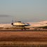 ASV Sietlas lidostā bez pasažieriem un lidostas atļaujas pacēlies un avarējis Aļaskas aviolīniju Q400. Visa gaisa satiksme reģionā apturēta