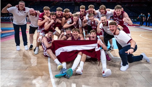 Top jauna Latvijas sapņu komanda - 2025